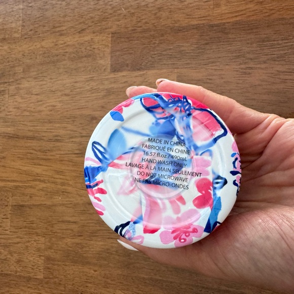 NWT Lilly Pulitzer Insulated Slim Tumbler 16.57oz Party Like A Lobstar - Picture 7 of 12